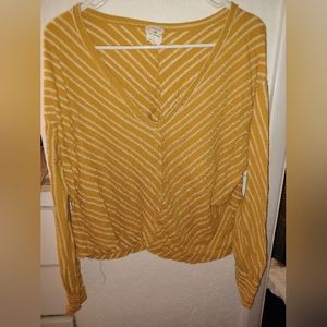 LAST CHANCE! By Together Oversized Top